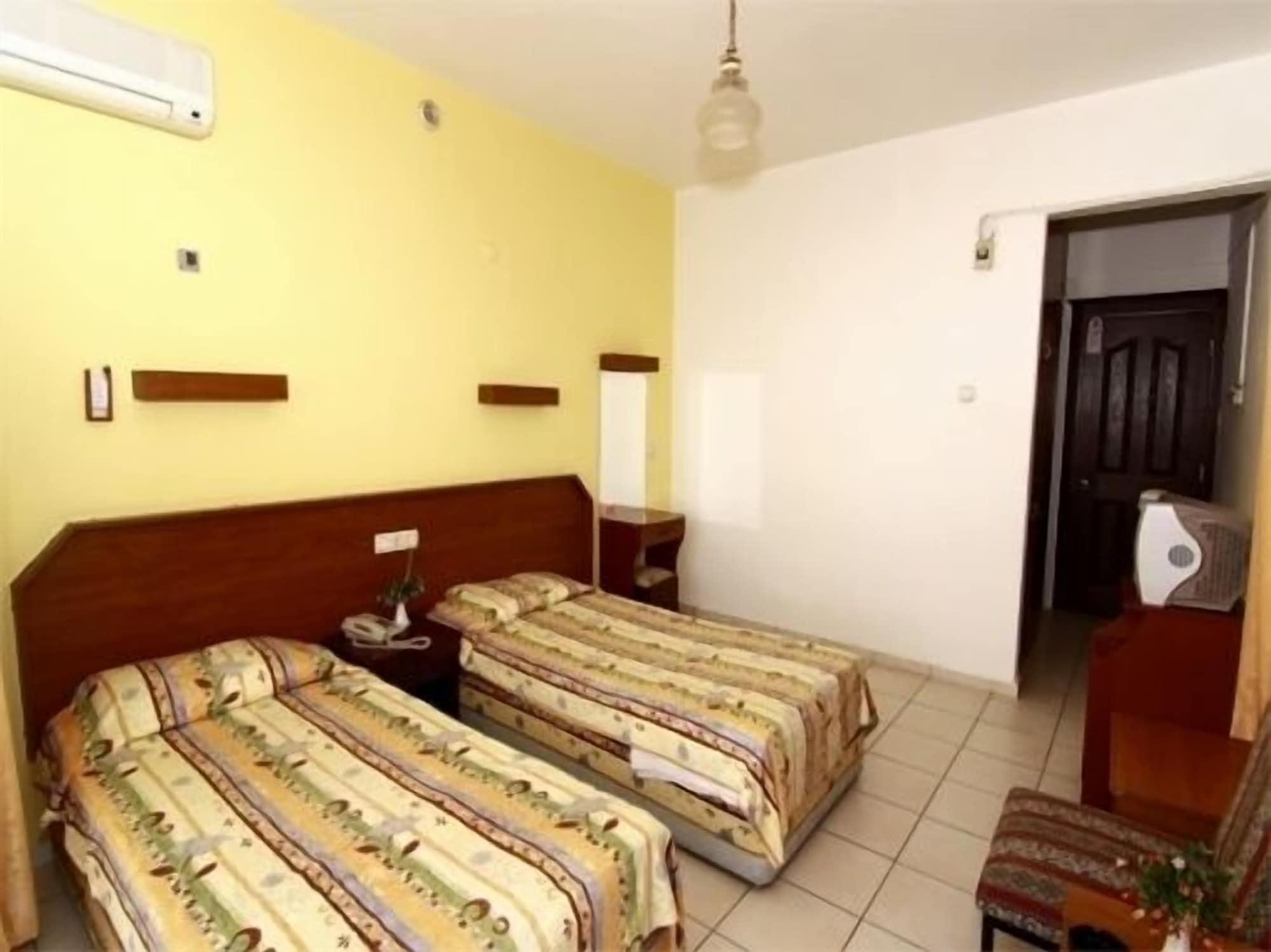Kleopatra Develi Hotel Alanya Exterior foto