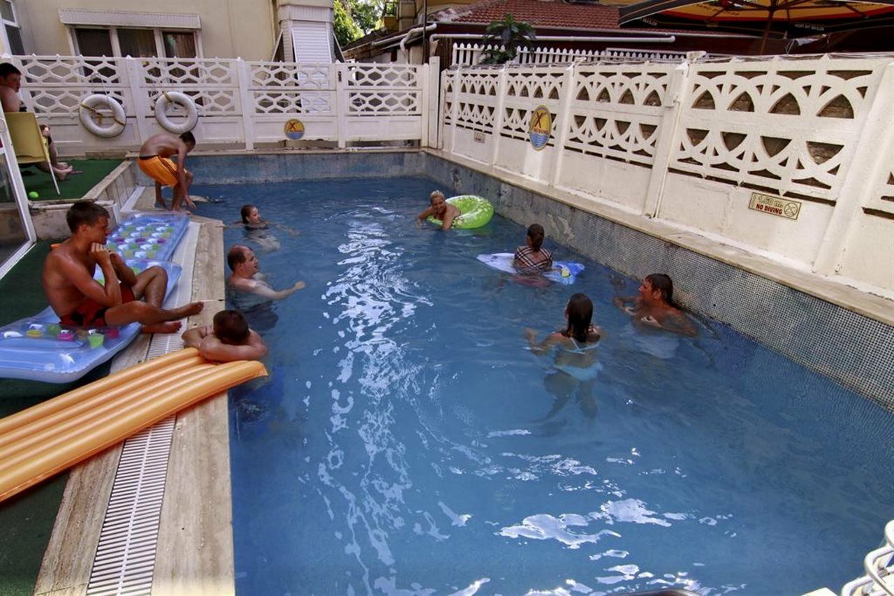 Kleopatra Develi Hotel Alanya Exterior foto